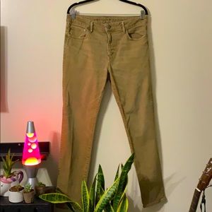 32x32 American Eagle Khakis